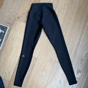 ALO Yoga Midnight Black Leggings